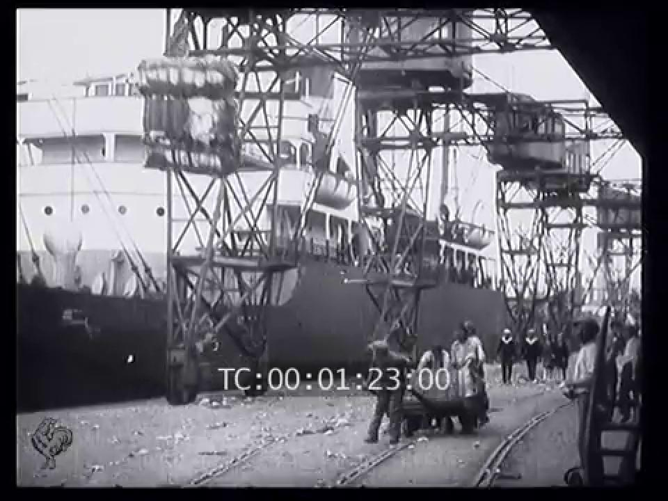 1930, Sur les quais du Havre